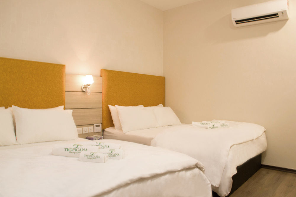 Tropicana Homestay Muar Eksteriør billede