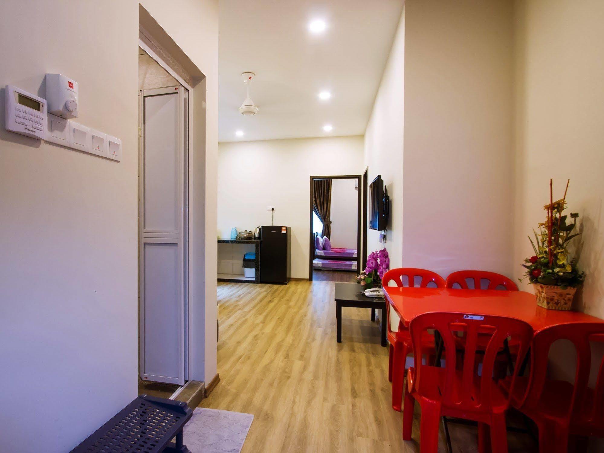 Tropicana Homestay Muar Eksteriør billede