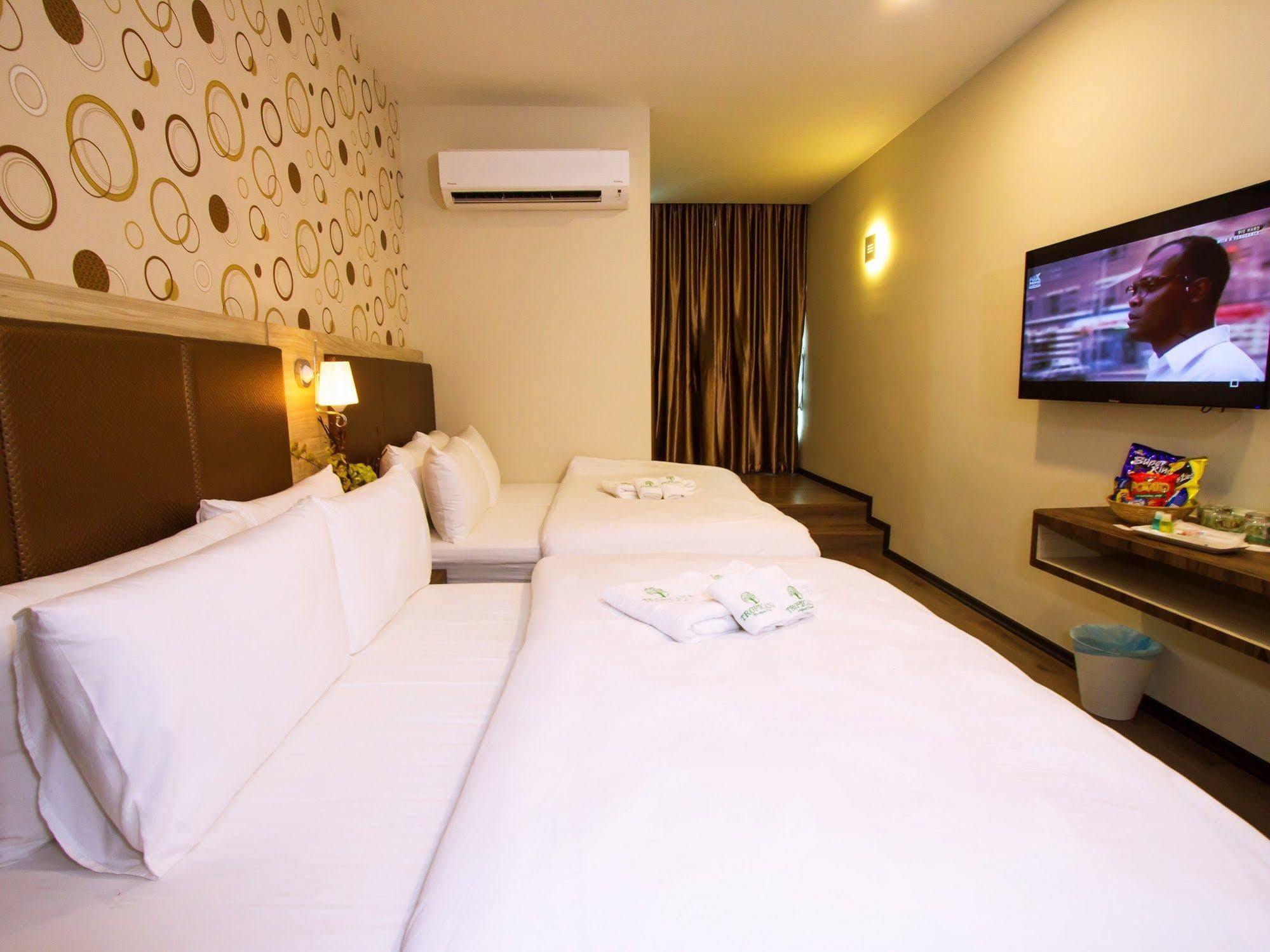Tropicana Homestay Muar Eksteriør billede